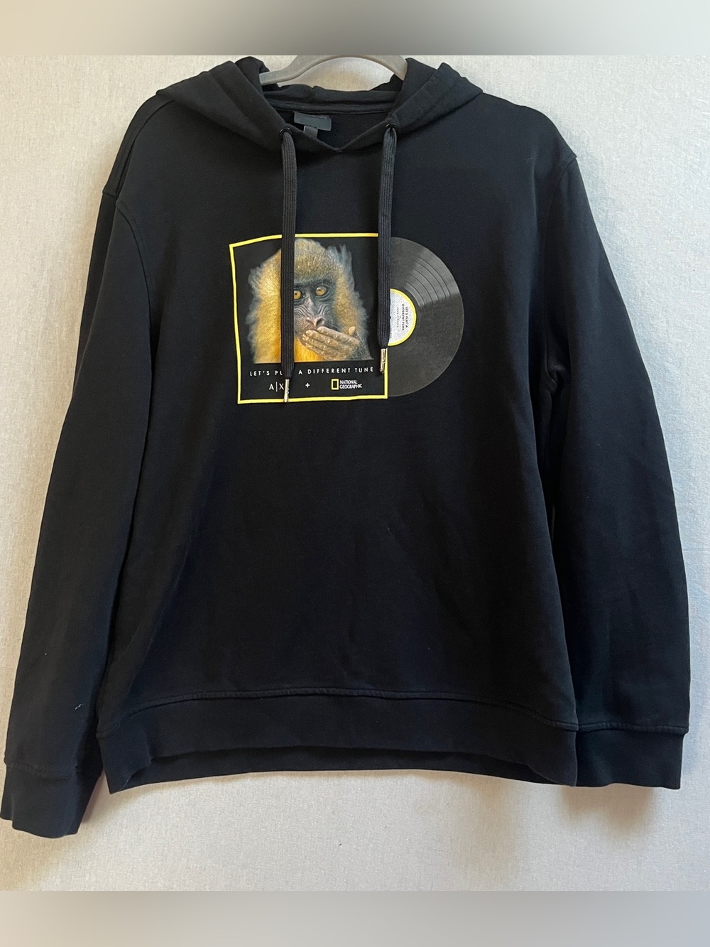 Armani Exchange National Geographic Cotton Graphic Hoodie Black Size M
